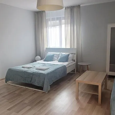 Przytulny W Centrum Z Tarasem Διαμέρισμα Krasków