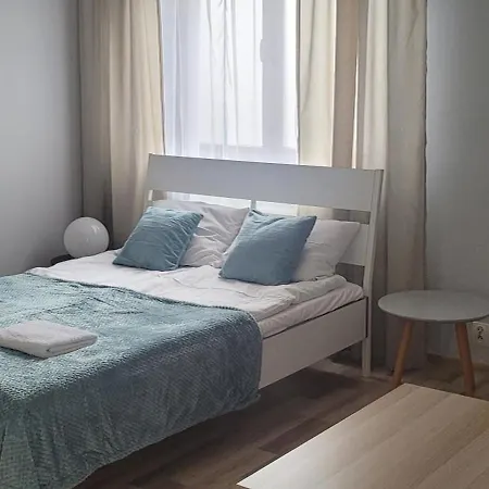 Przytulny W Centrum Z Tarasem דירה *